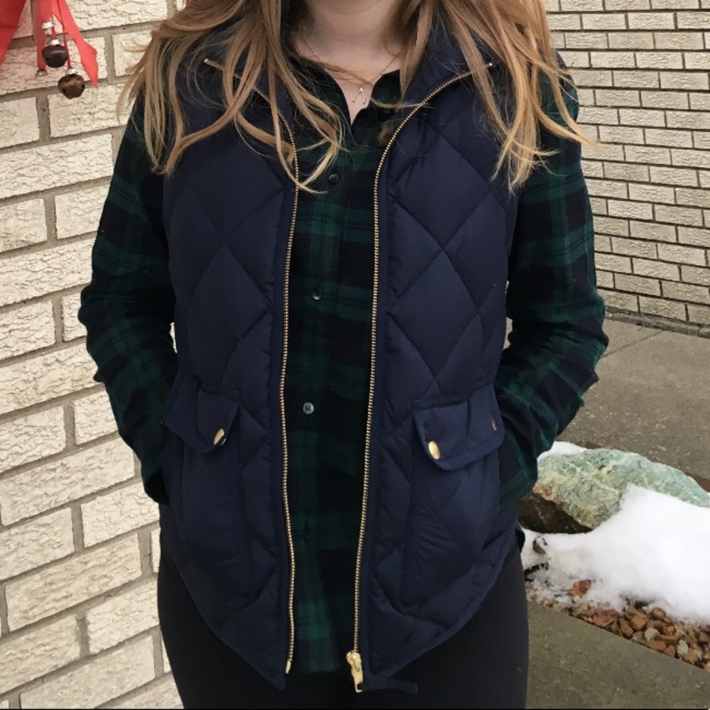 J Crew puffer quilted vest navy